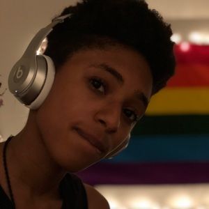 Meet your Posher, Jadah-lee